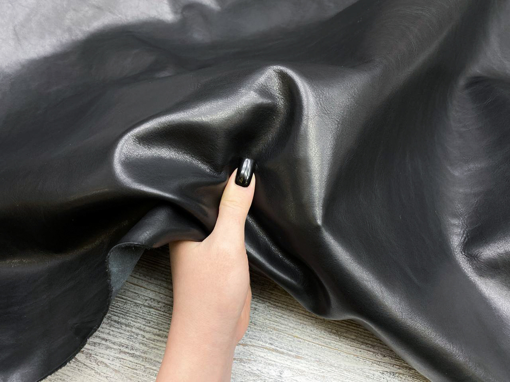 Жаброн цв. Черный / Jabron Light Nero. толщ. 1,3-1,5 мм, натуральная кожа