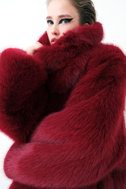 Шуба Old Money Red