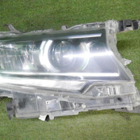 Фара правая Toyota Land Cruiser Prado 150 (2017-н.в.) LED