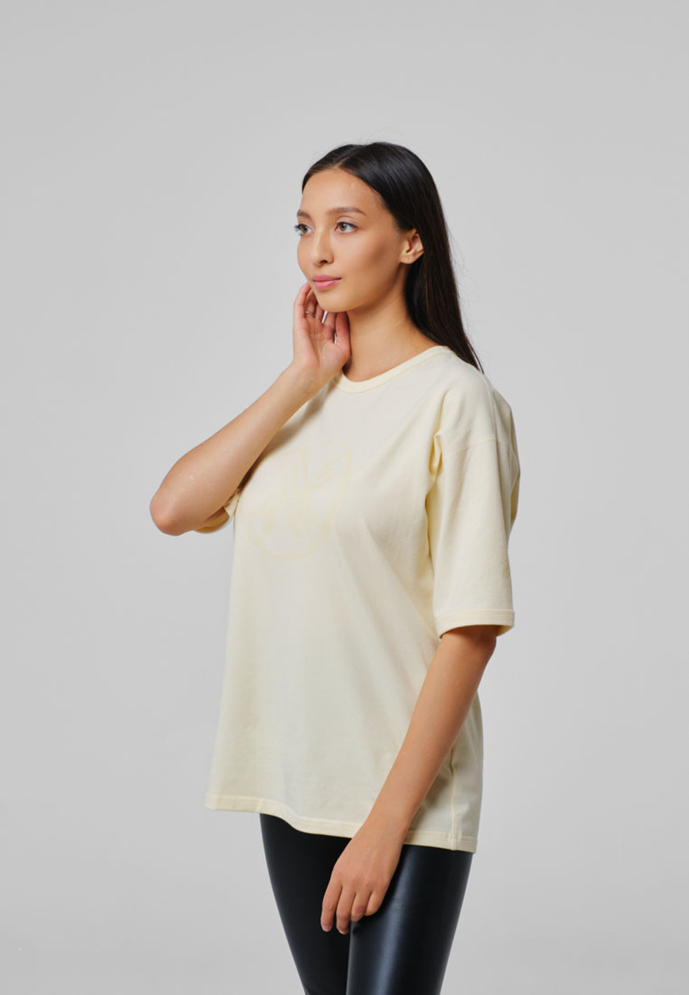 Футболка оверсайз SHANYRAQ CREAM
