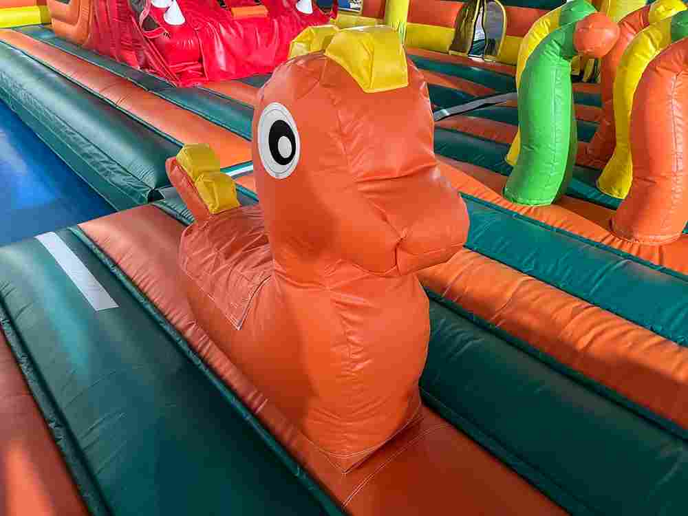 Коммерческий надувной батут "Змей Горыныч 3"  3 модуля 18*10*9 м