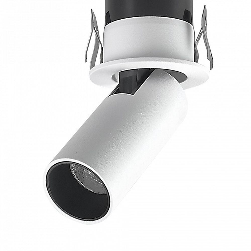 Встраиваемый светильник на штанге Mantra GARDA 9136