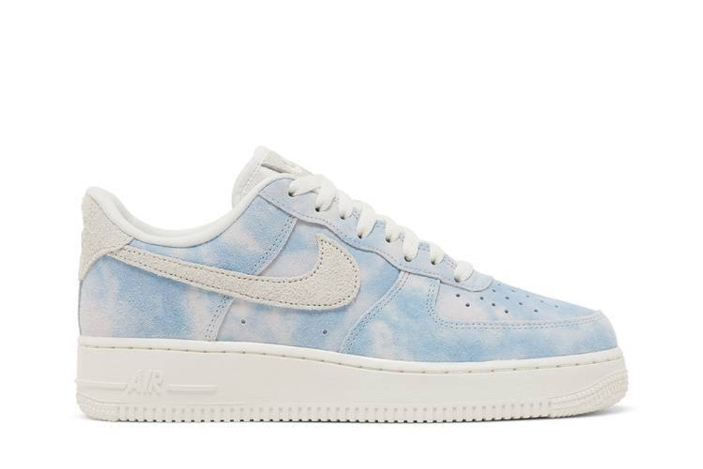 Кроссовки Nike Air Force 1 Low "Tread In The Clouds" (Женская размерная сетка)