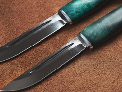 Спарка Финских ножей, сталь Х12МФ, рукоять зеленая стабилизированная карельская береза