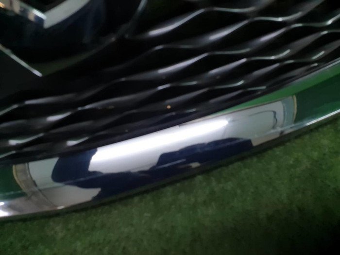 Решетка радиатора Infiniti QX60 (2016-2020)