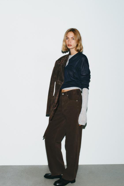 ZARA ДЖИНСЫ TRF BAGGY СО СРЕДНЕЙ ПОСАДКОЙ, КОРИЧНЕВЫЙ