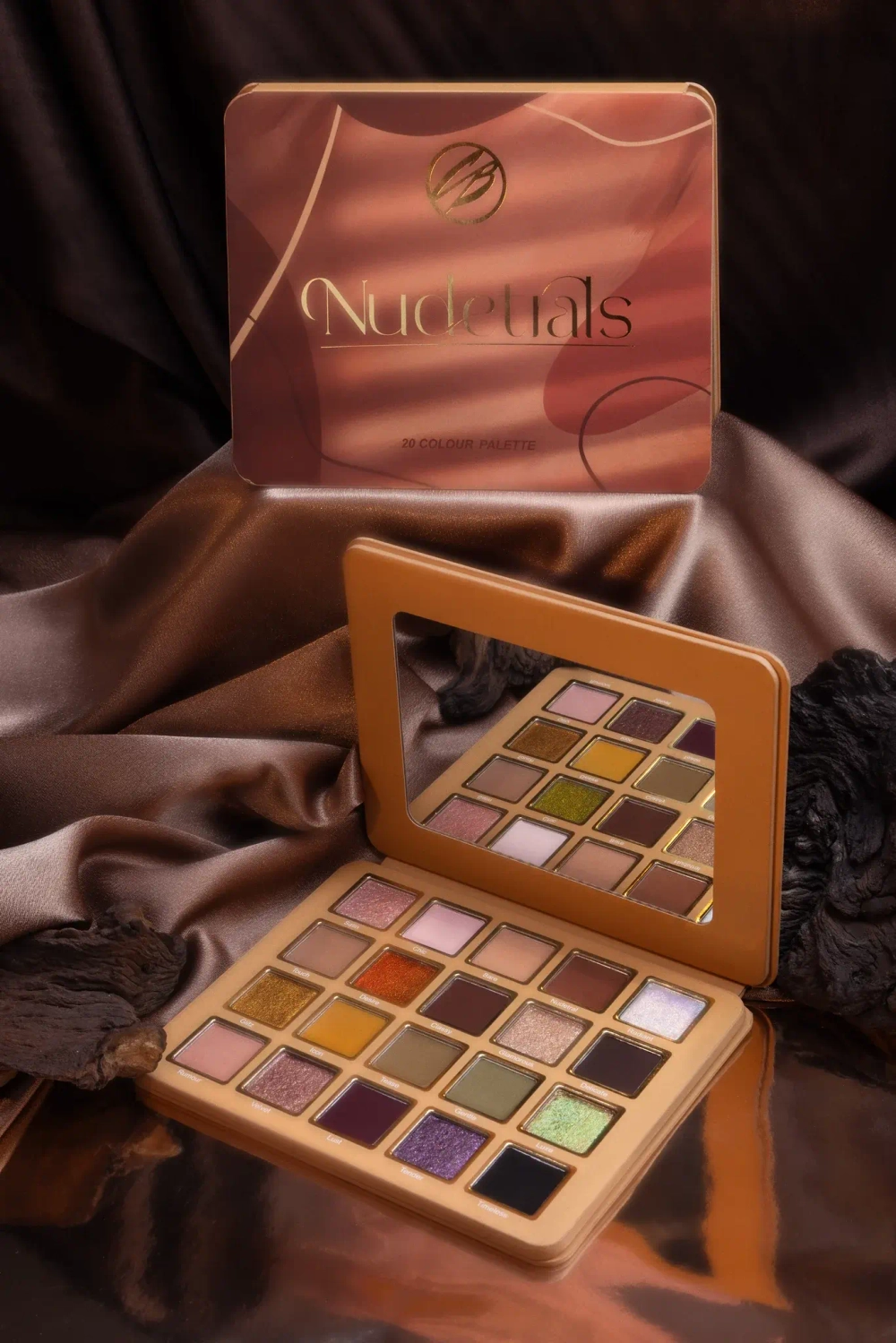 Cosmic Brushes Nudetrals Palette