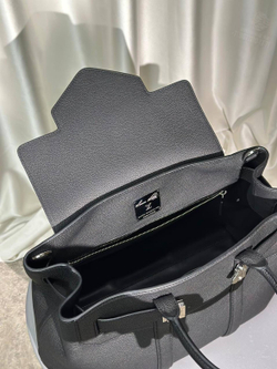 Деловая сумка Louis Vuitton Georges Tote MM