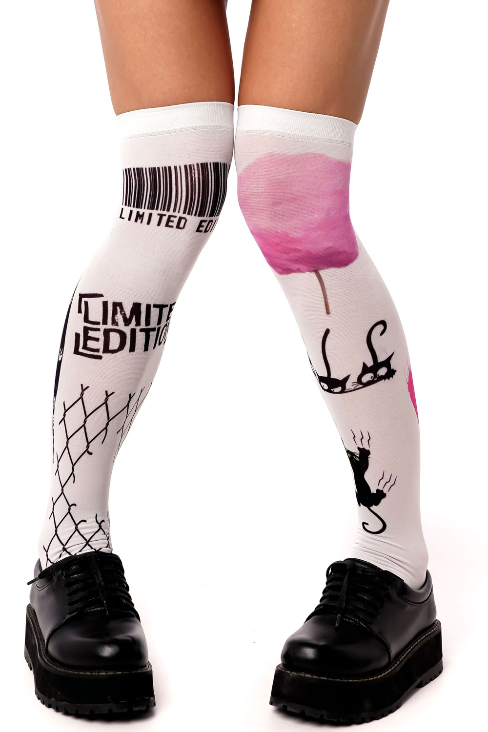 Белые гольфы с черно-розовым принтом (Цвет: белый)