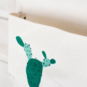 Вешалка с кармашками Cacti