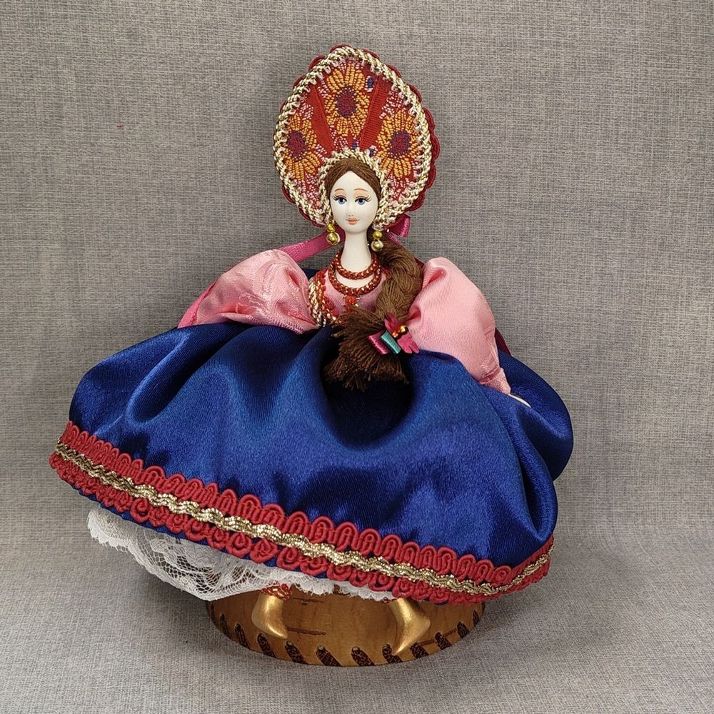 Кукла-шкатулка Русская красавица