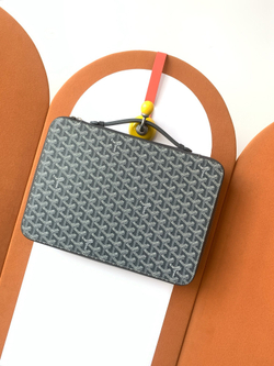 Goyard Compagnon Universel A4