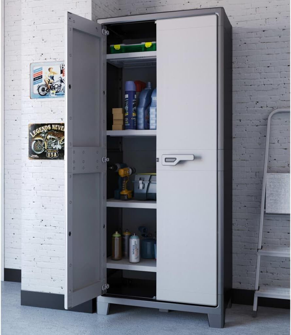 Пластиковый шкаф Keter Titan Tall Cabinet
