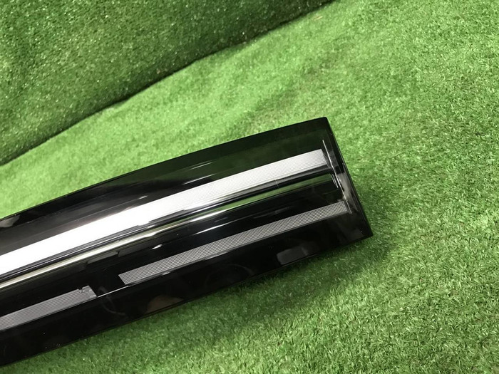 Фонарь крышки багажника Lixiang L7 (2022-н.в.)