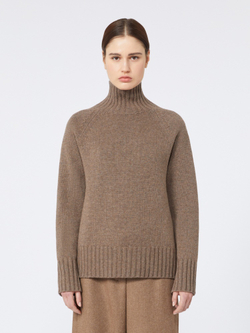 MAX MARA