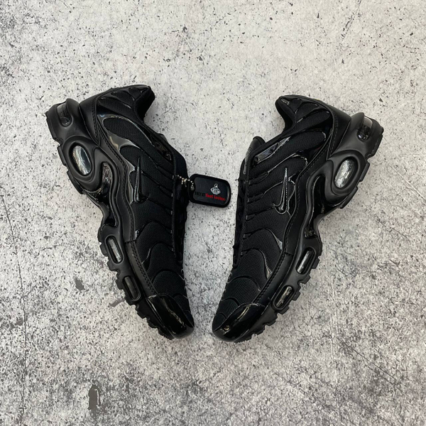 Кроссовки Nike Air Max TN Plus black