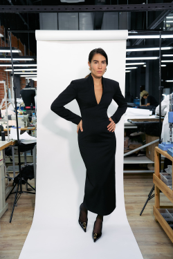 Платье с длинными рукавами