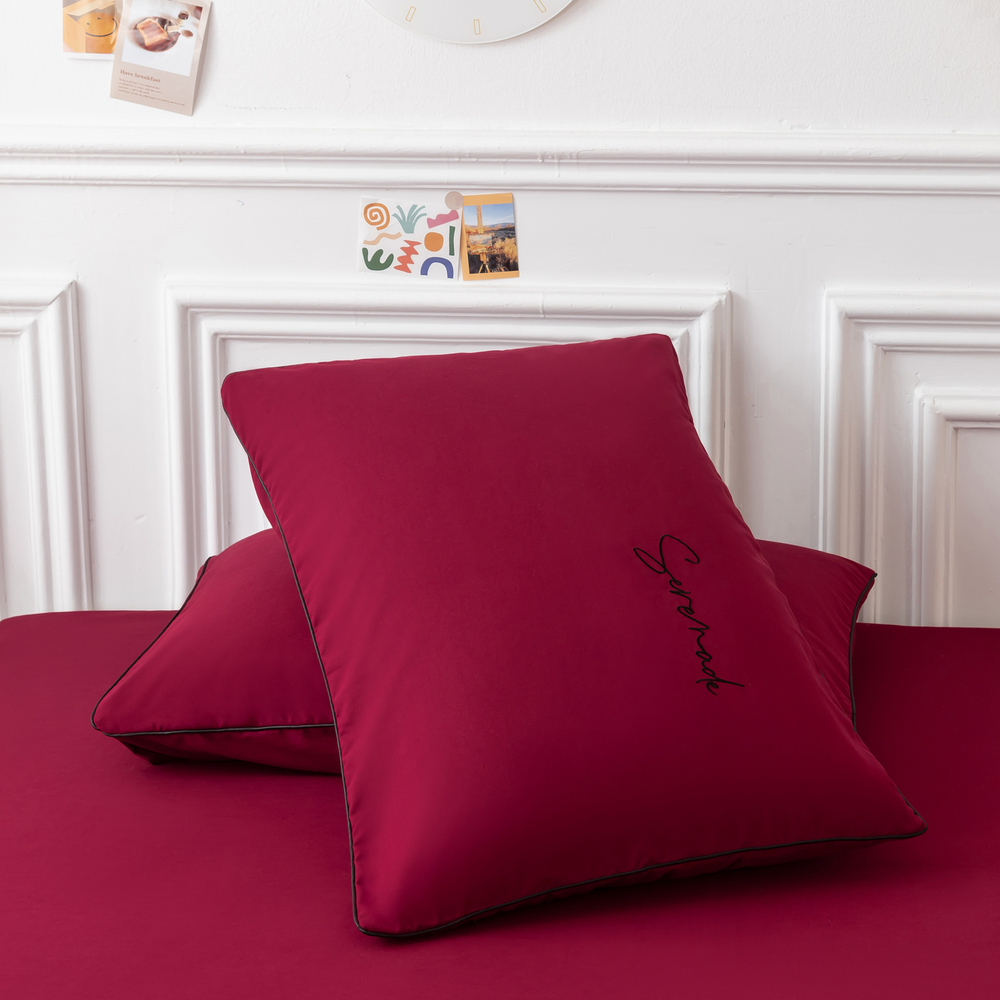 КПБ Однотонный Сатин Вышивка CH022, 1.5 спальный, наволочки 70-70 2 шт