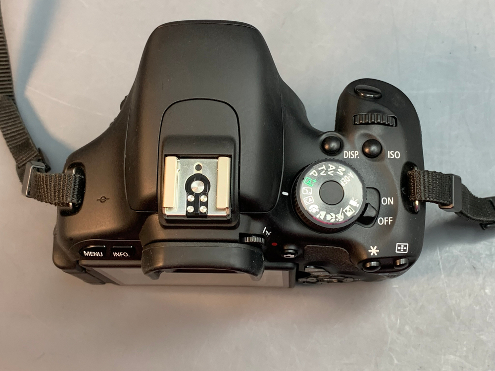 Canon 600d Kit 18-55mm 855 кадров
