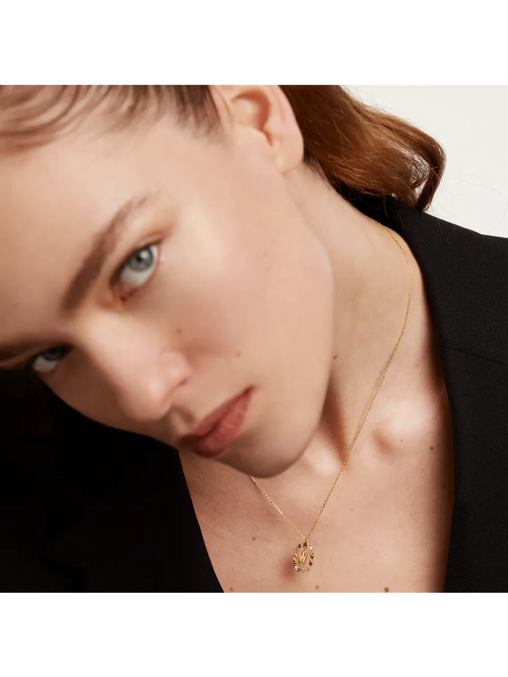 Колье Буква W серебро 925 пробы покрытое золотом