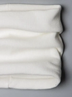 Шапка детская со снудом на осень