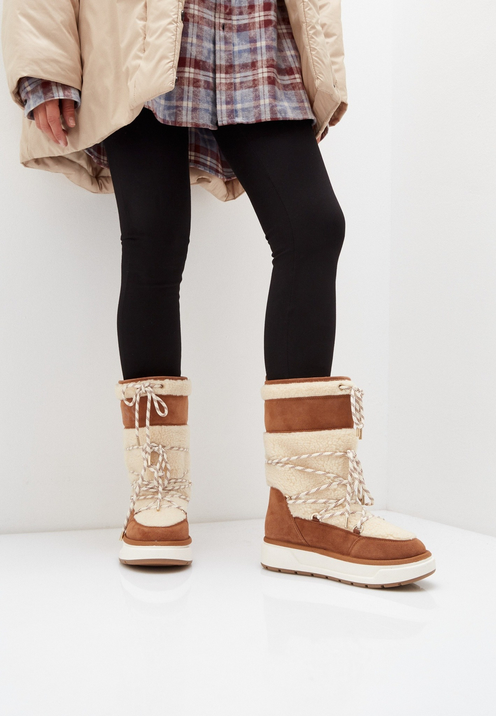 Ботинки женские GUESS UNDELA2