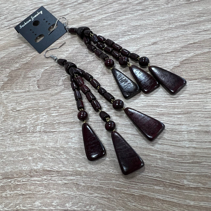 Серьги Лапки цвет вишневый, дерево 9 см