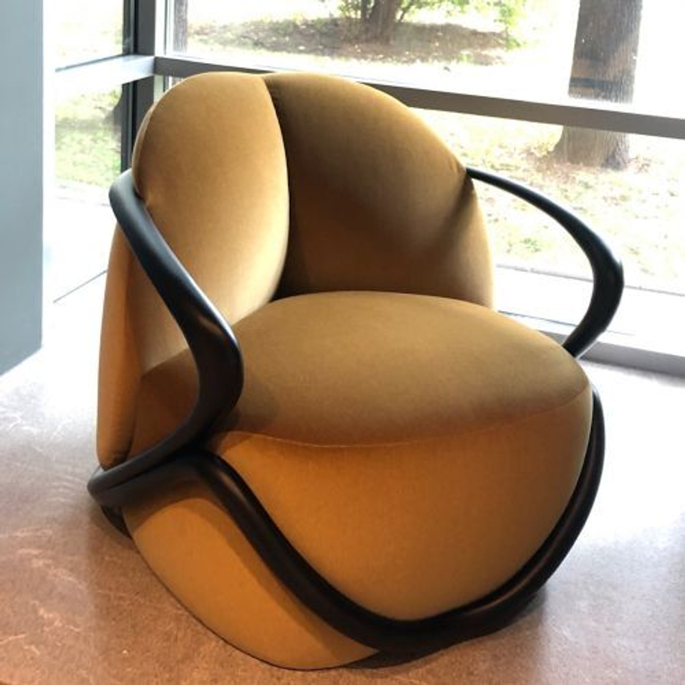 Кресло Giorgetti HUG 69800
