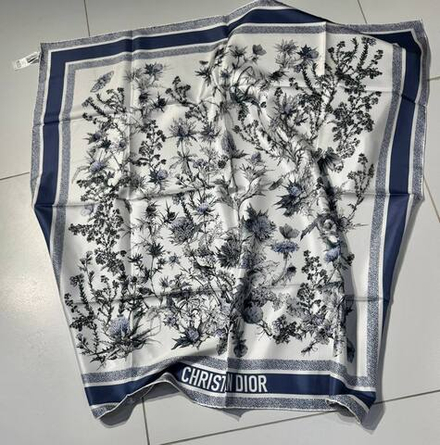 Платок Dior