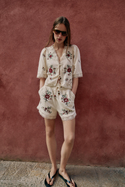 ZARA ТОП С ВЫШИВКОЙ, ЭКРЮ
