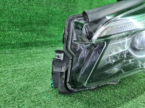 Фара левая Subaru Forester 5 SK (2018-2021) LED
