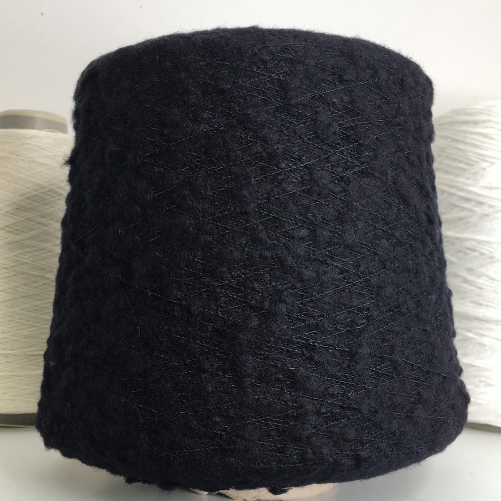 SINFONIA - Lineapiu; 89% меринос, 10% п/а, 1% эластан; 530м/100гр; col.250 Nero, цвет: чёрный S711; Есть мал. Бобинка 222гр