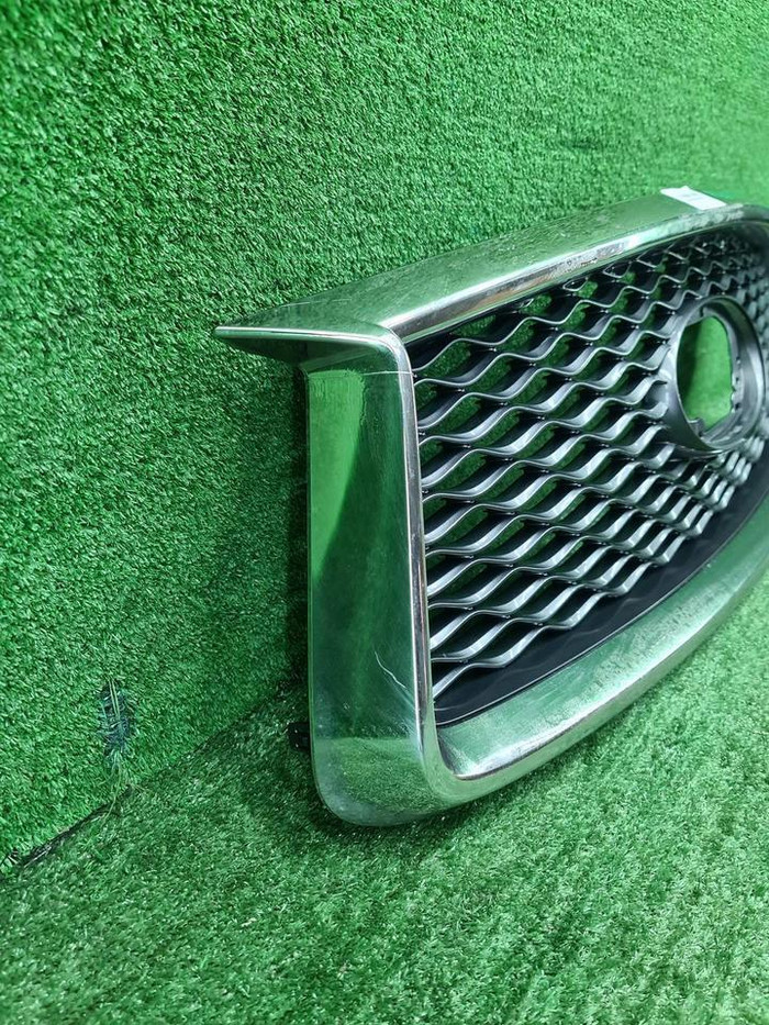 Решетка радиатора Infiniti QX50 2 (2017-н.в.)