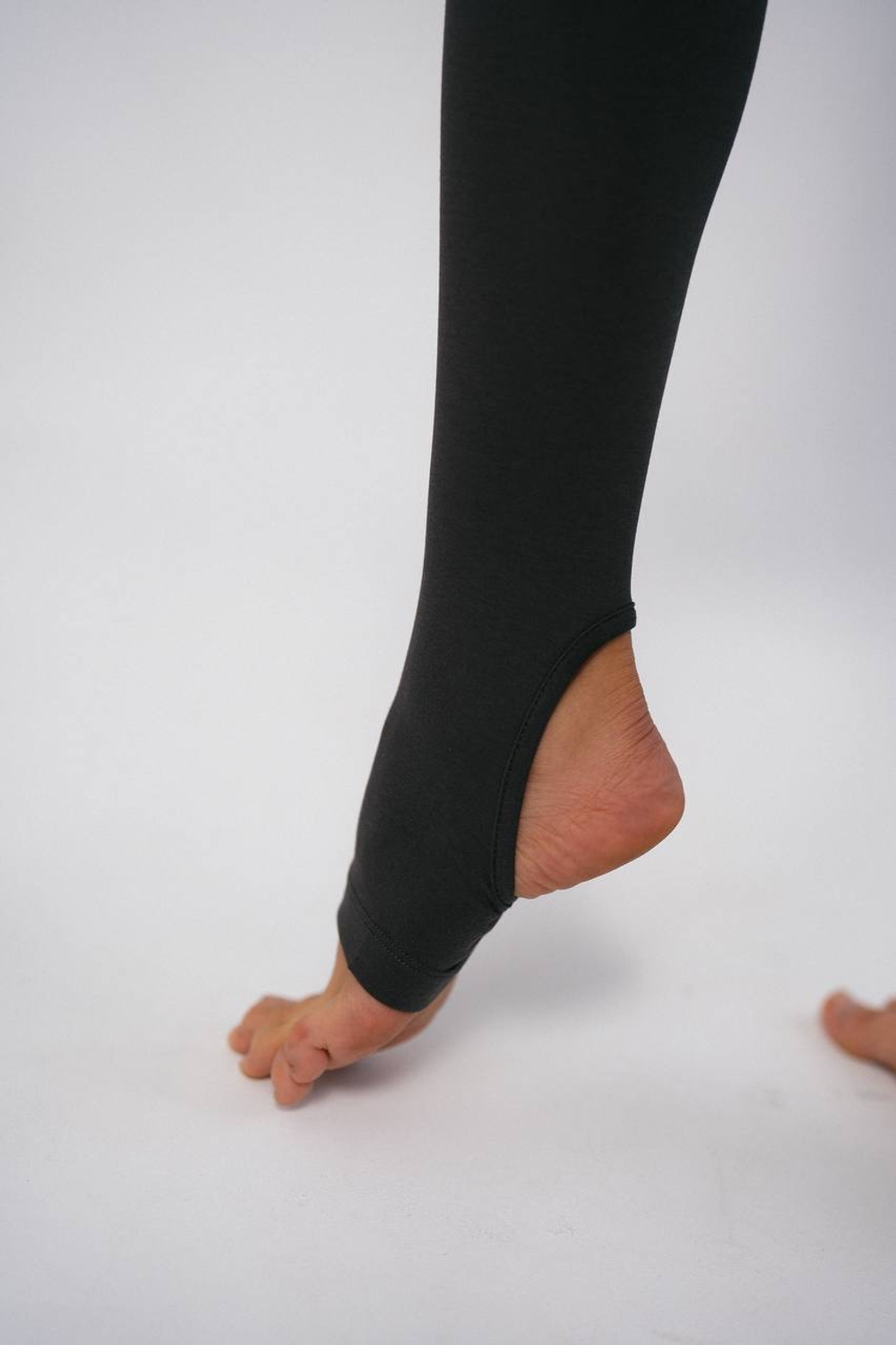 Лосины с актуальными широкими штрипками