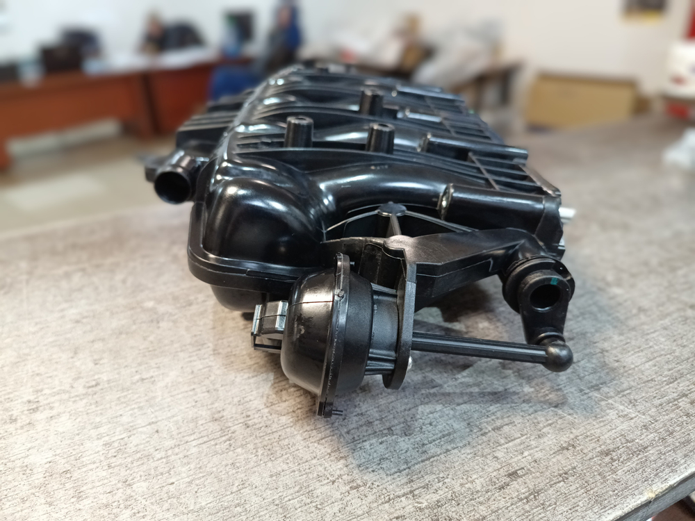 Впускной коллектор Audi A4 VW B8 BZB