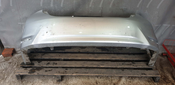 Бампер задний Toyota Corolla (E180) 12-19 Б/У Оригинал 5215902A20