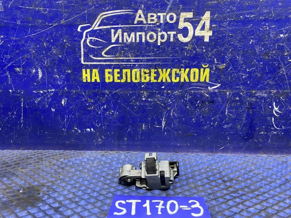 Бардачок пассажирский TOYOTA CORONA 1990