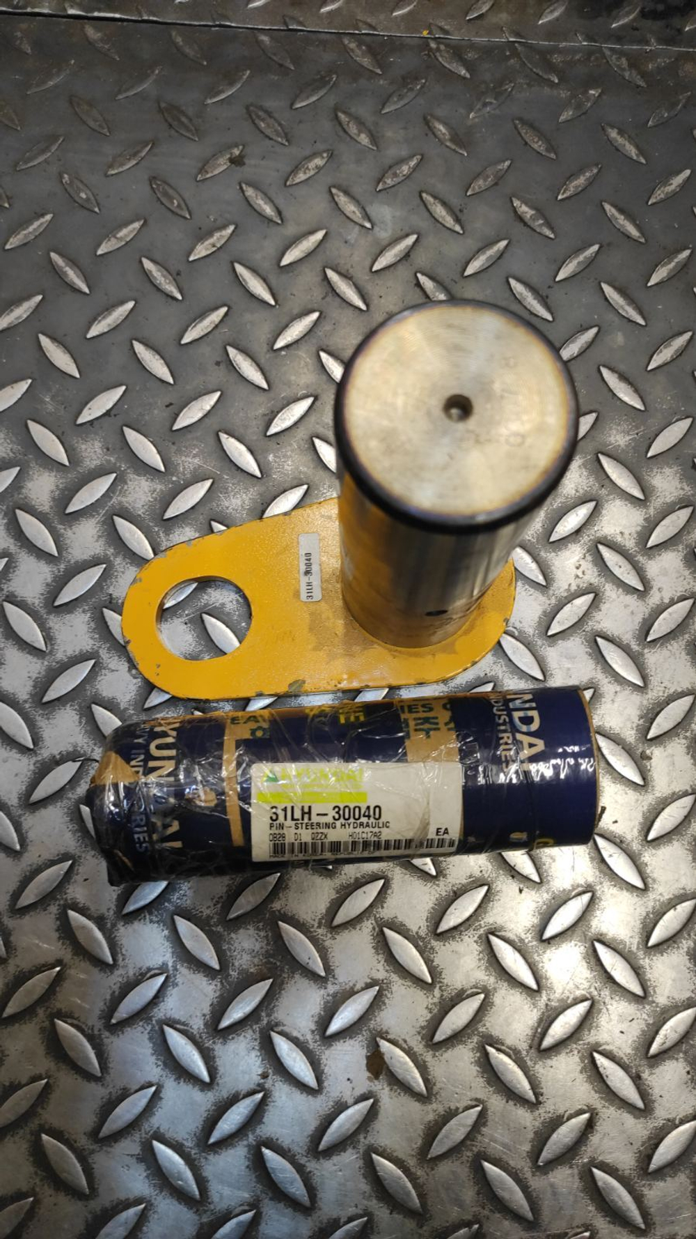 Палец 31LH-30040