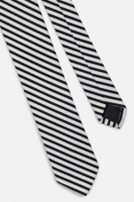 Галстук в полоску