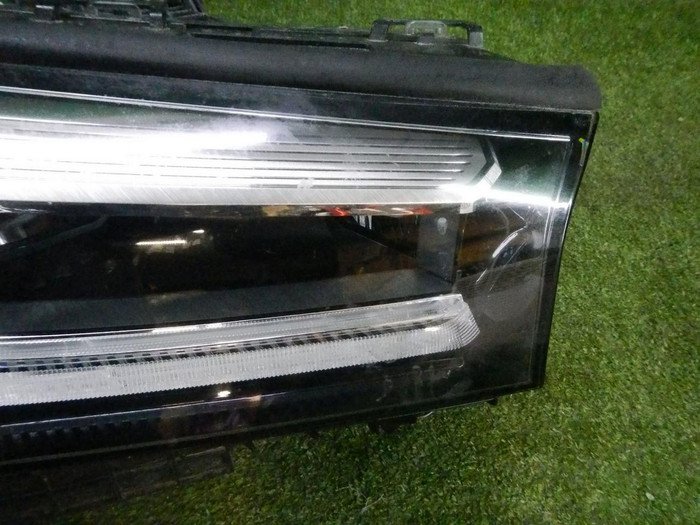 Фара правая BMW 5er G30 (2020-2023) LED