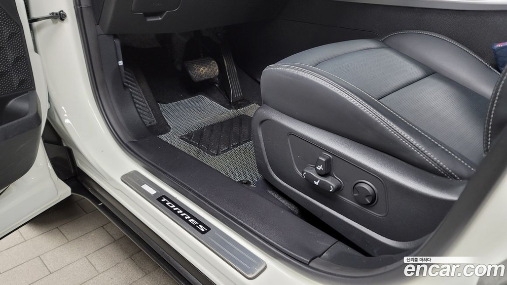 KG Mobility (Ssangyong) Torres Бензин 1.5 2WD (03.2023)