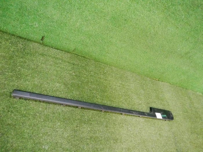 Накладка двери передняя Range Rover Vogue 4 12-22