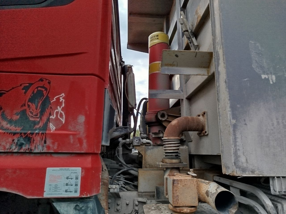 Shacman (Shaanxi) SX* 6x6 Самосвал SX32586V385 (Дизельный, 11,6 л, 423 л.с., МТ)