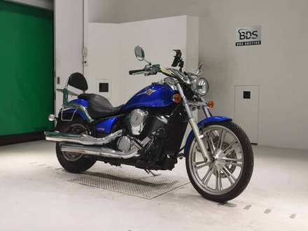 Kawasaki Vulcan 900 Custom