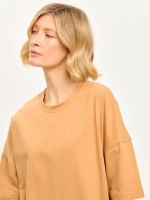 Футболка удлиненная с разрезами оверсайз