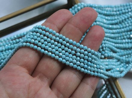 Фианиты матовые 3,2мм, огранка (нить бусин)