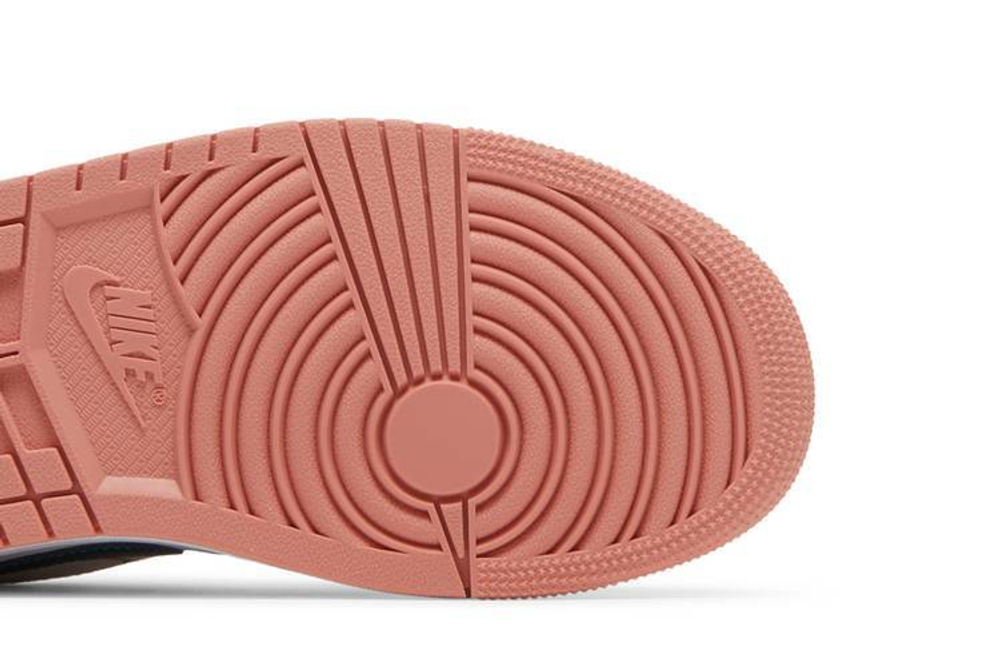 Кроссовки Jordan Air Jordan 1 Low "Light Madder Root" (Женская размерная сетка)