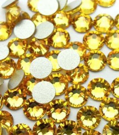 Стразы ALLURE Арт.019SS10 Упак.50 шт темно-желтое стекло