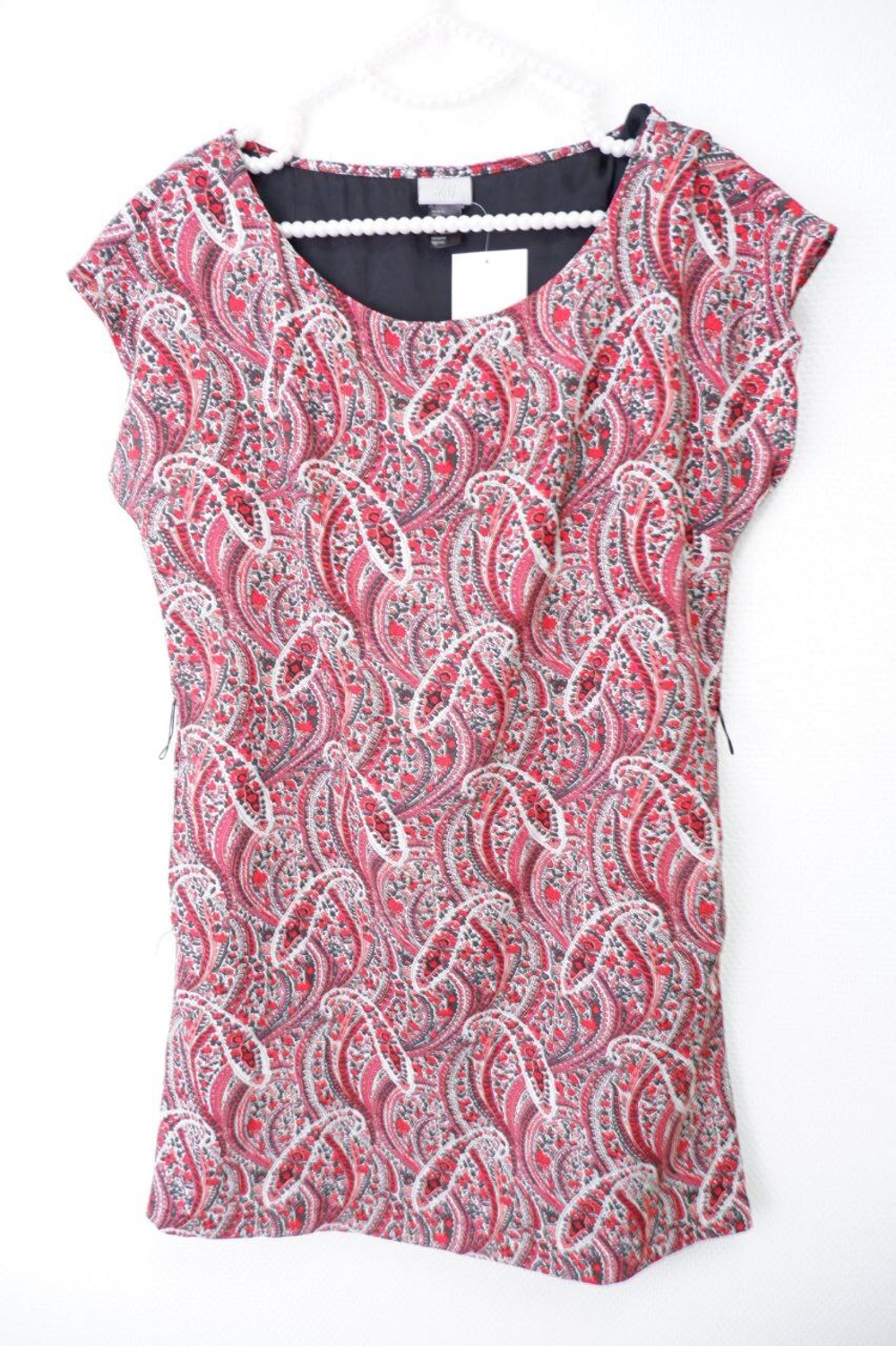 Платье H&M с принтом 40 размер