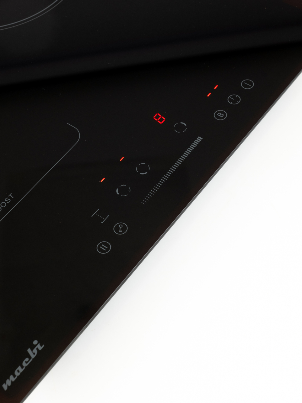 Индукционная варочная панель 3 конфорки, непрерывный нагрев, инвертор, Расширенная зона нагрева, Booster, черная, 6200Вт, MACBI